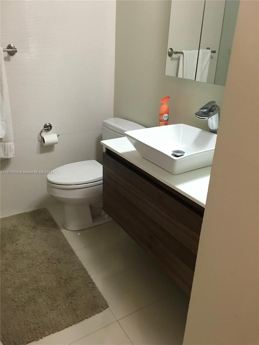 5161 Collins Avenue, Unit 801 Miami Beach, FL 33140 - Photo 19 of 20