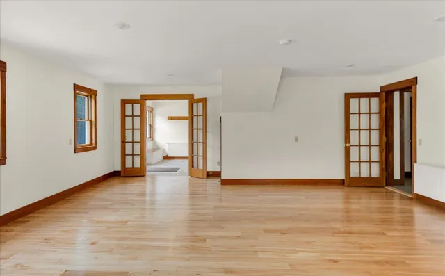 $985,000 | 70 Ledgewood Lane, Blue Hill, ME 04614