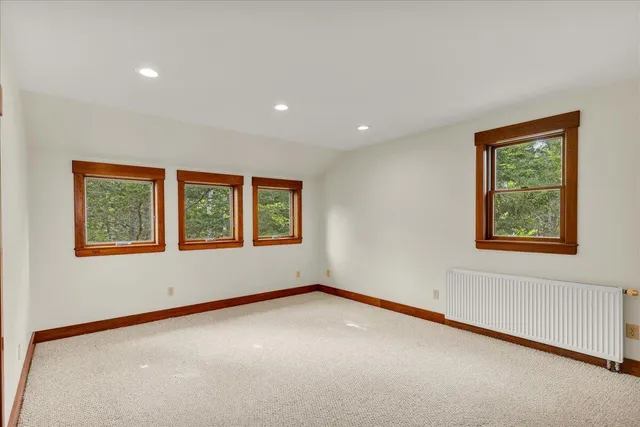 $985,000 | 70 Ledgewood Lane, Blue Hill, ME 04614