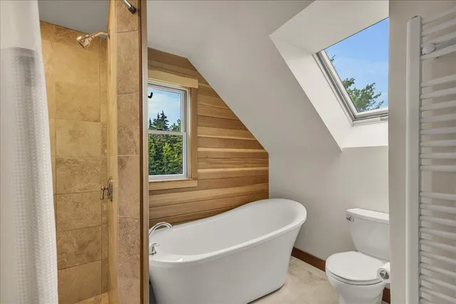 $985,000 | 70 Ledgewood Lane, Blue Hill, ME 04614