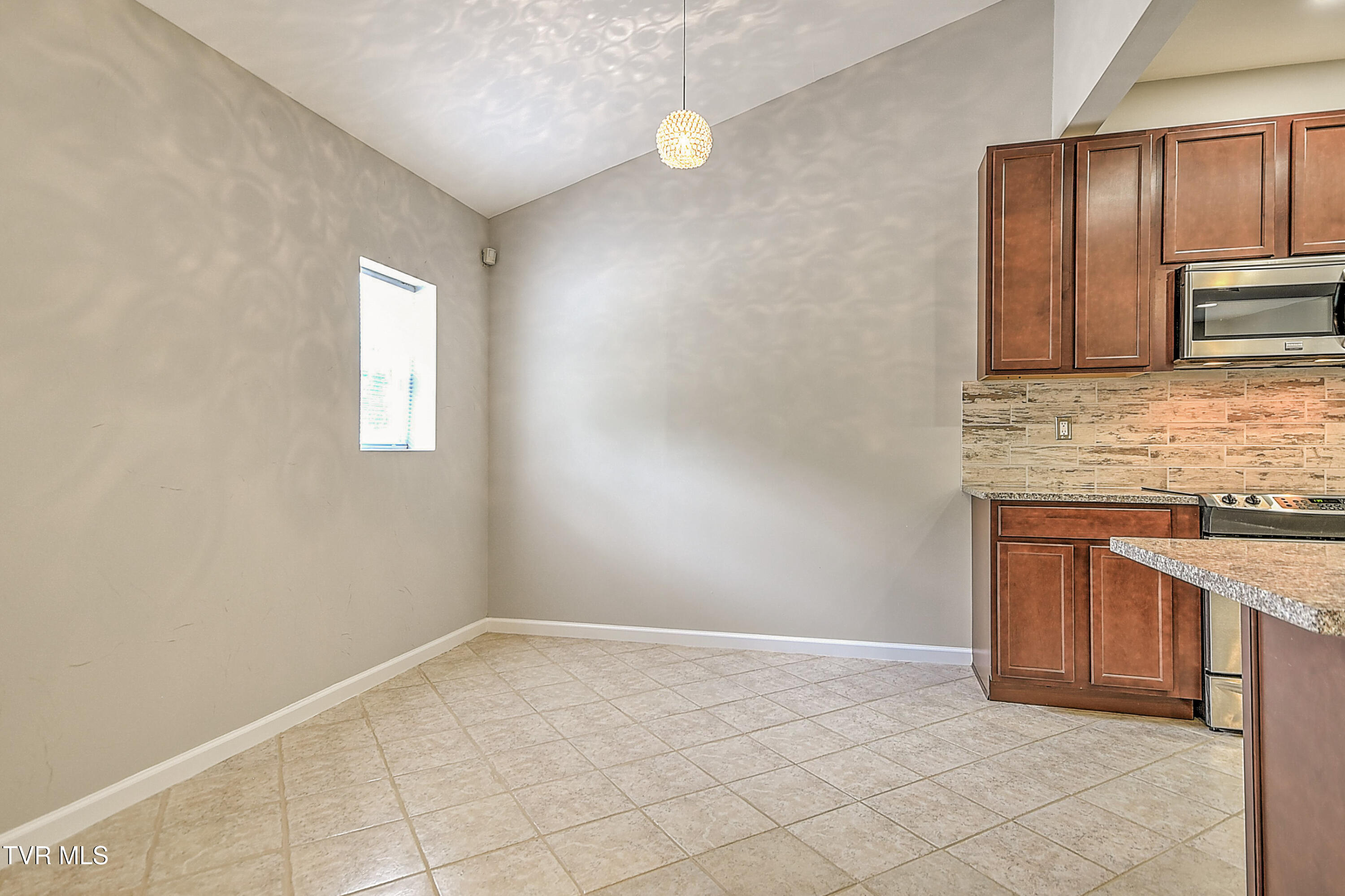 4125 Pine Orchard Road Butler, TN 37640 - Photo 42 of 86 4125 Pine Orchard LC-14
