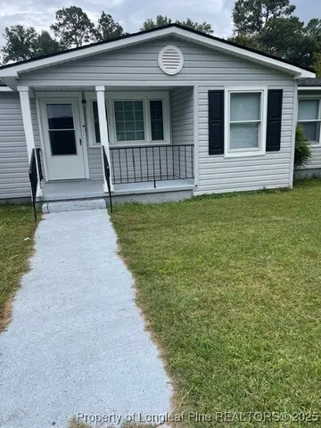 $265,000 | 17061 Duncan Avenue, Laurel Hill, NC 28351