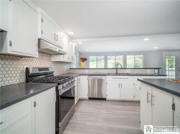 $387,000 | 3710 Cowing Road, Busti, NY 14750