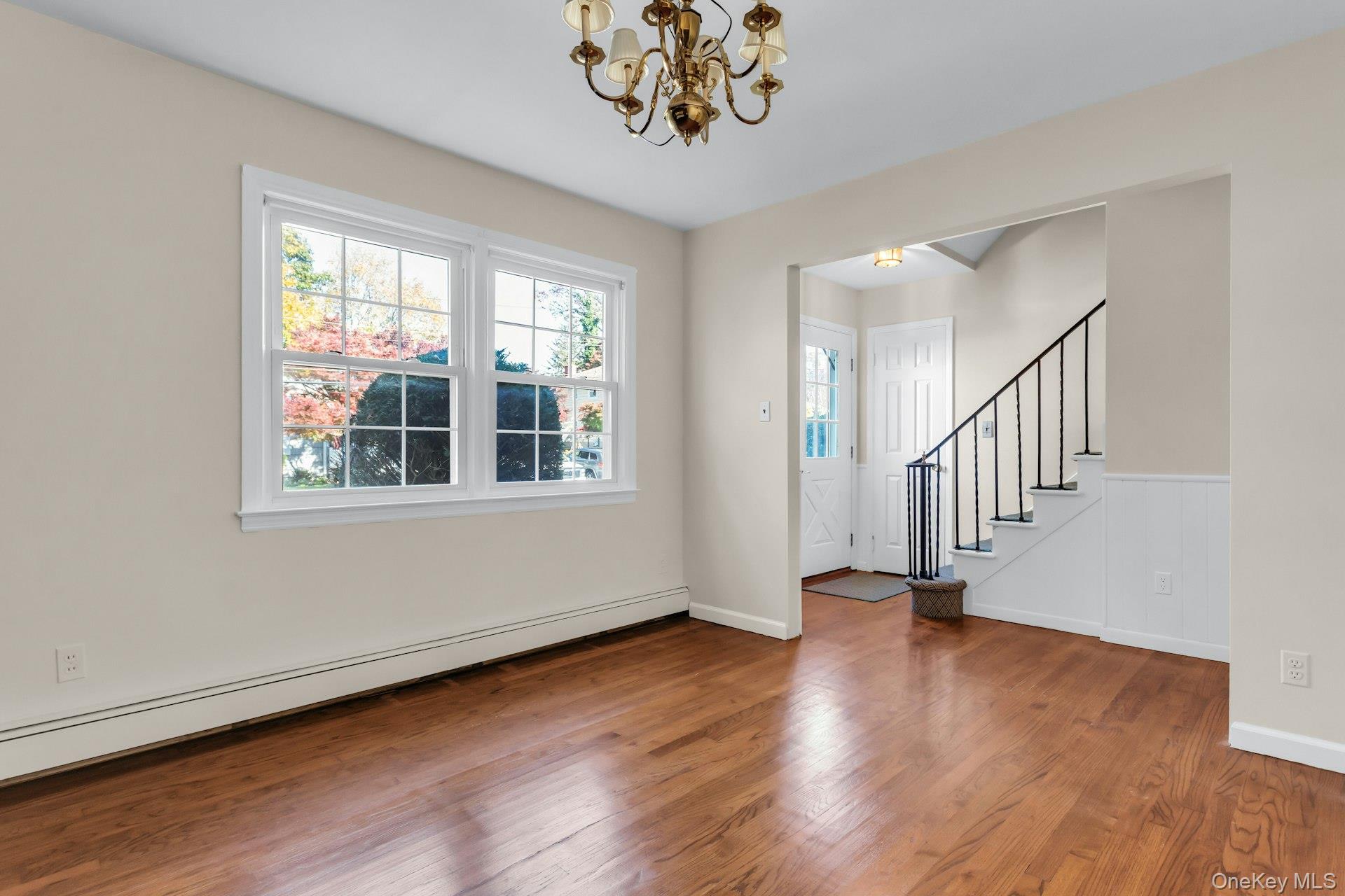 12 Violet Road Bayville, NY 11709 - Photo 4 of 42 Dining Room facing stairs
