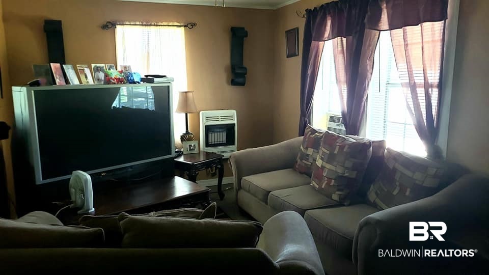 921 Daphne Road Bay Minette, AL 36507 - Photo 6 of 8