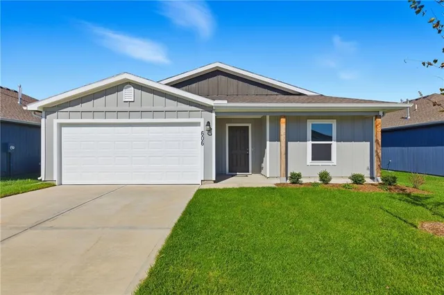 $338,490 | 606 Fountain Street, Gardner, KS 66030
