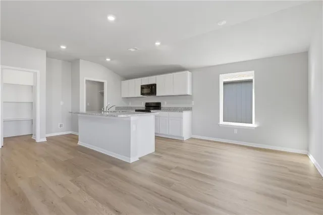 $338,490 | 606 Fountain Street, Gardner, KS 66030