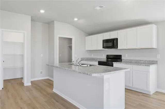 $338,490 | 606 Fountain Street, Gardner, KS 66030