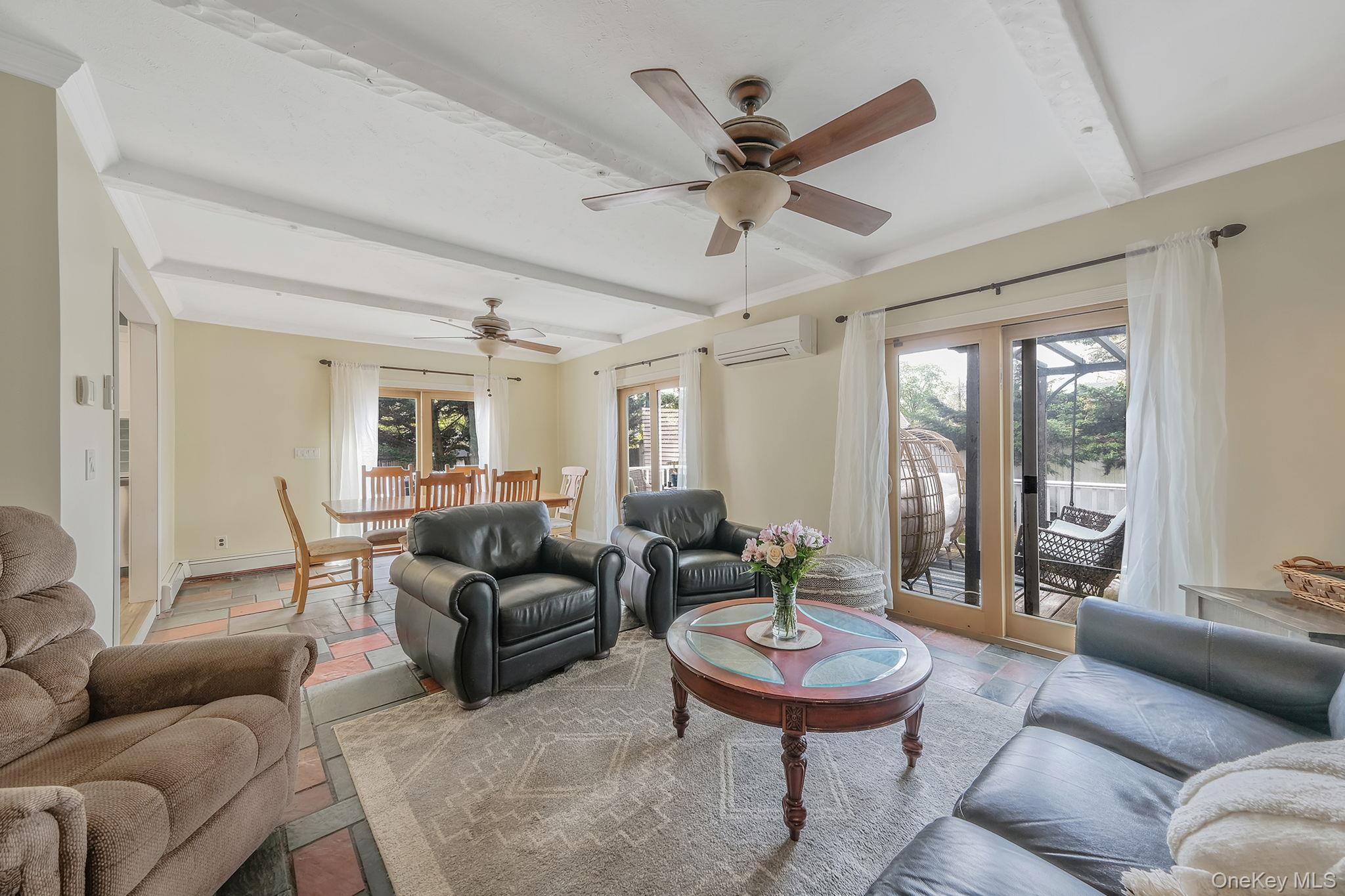 118 Foster Road Ronkonkoma, NY 11779 - Photo 11 of 32