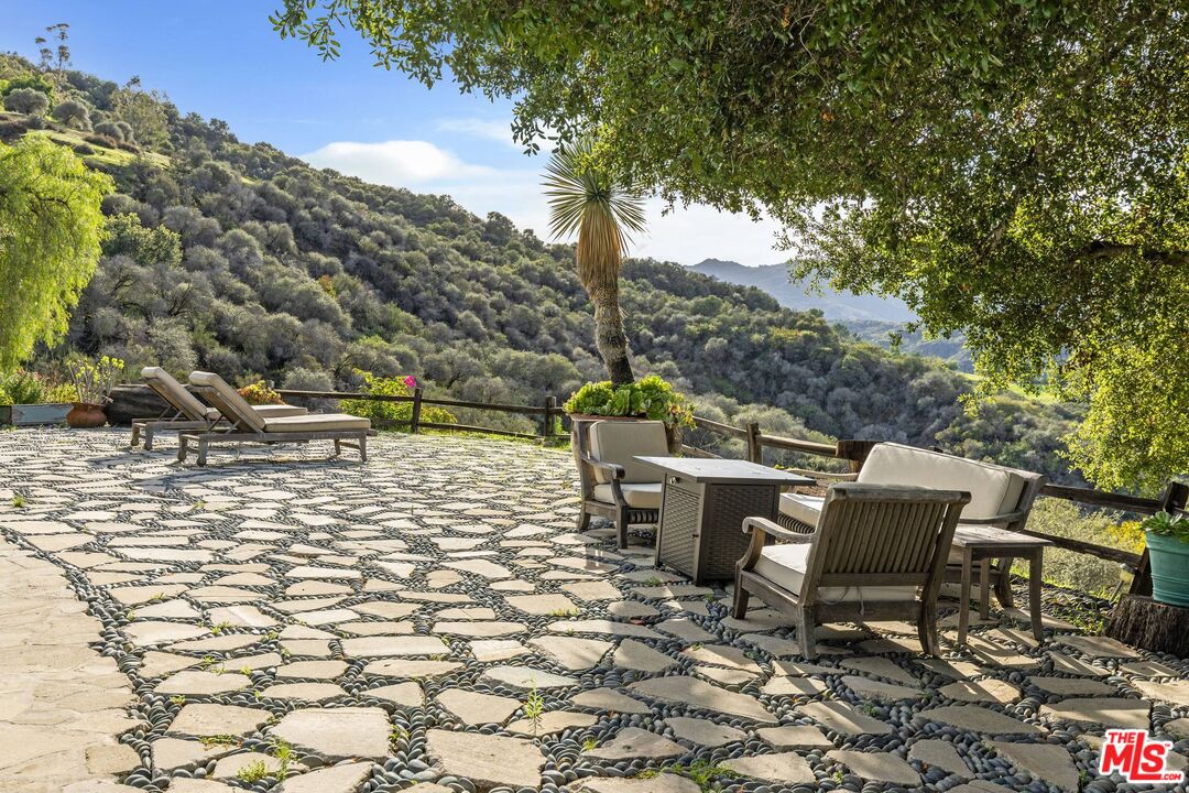 1551 Penny Road Topanga, CA 90290 - Photo 50 of 51