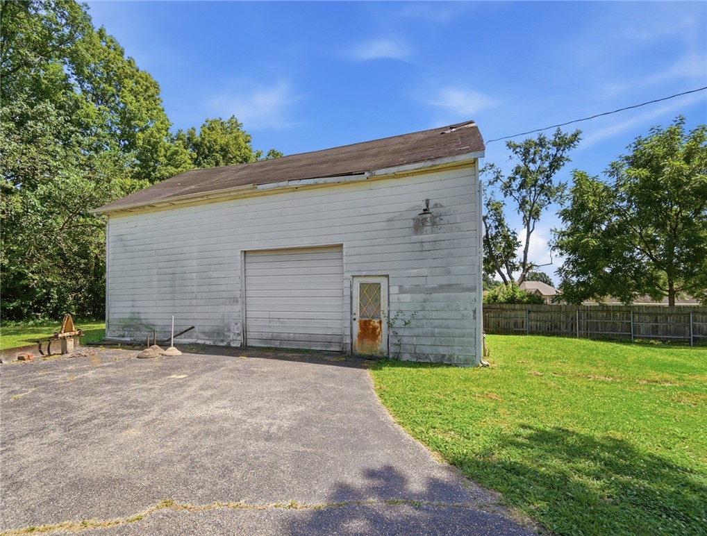 7550 Dog Leg Road Dayton, OH 45414 - Photo 36 of 39 Gallery Image 36