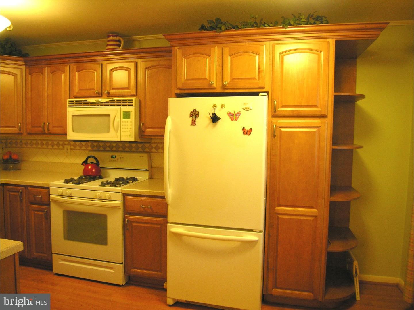 3456 Vinton Road Philadelphia, PA 19154 - Photo 7 of 14 Kitchen