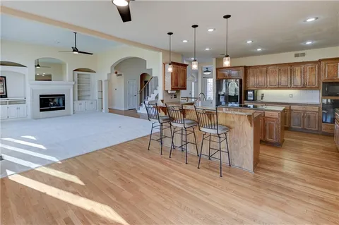 $717,777 | 9625 Cailler Drive, Lenexa, KS 66220