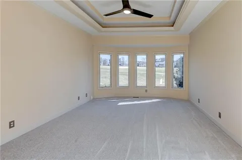 $717,777 | 9625 Cailler Drive, Lenexa, KS 66220