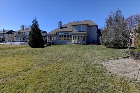 $717,777 | 9625 Cailler Drive, Lenexa, KS 66220