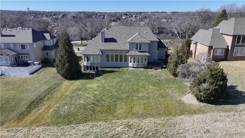 $717,777 | 9625 Cailler Drive, Lenexa, KS 66220