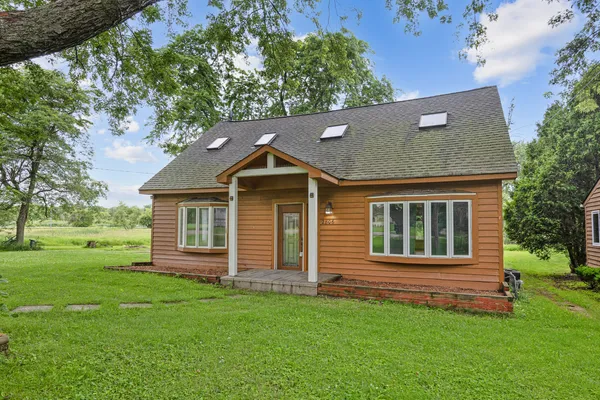 $319,000 | 2806 West Russet Road, McHenry, IL 60050