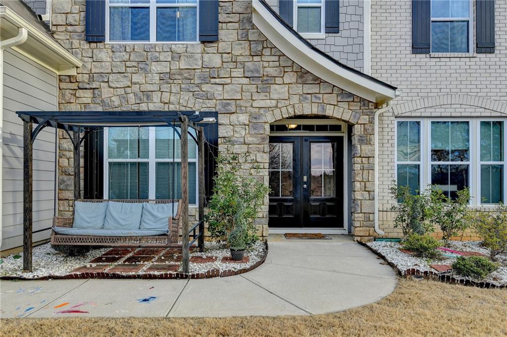 3655 Gabbro Bluff Cumming, GA 30040 - Photo 2 of 79