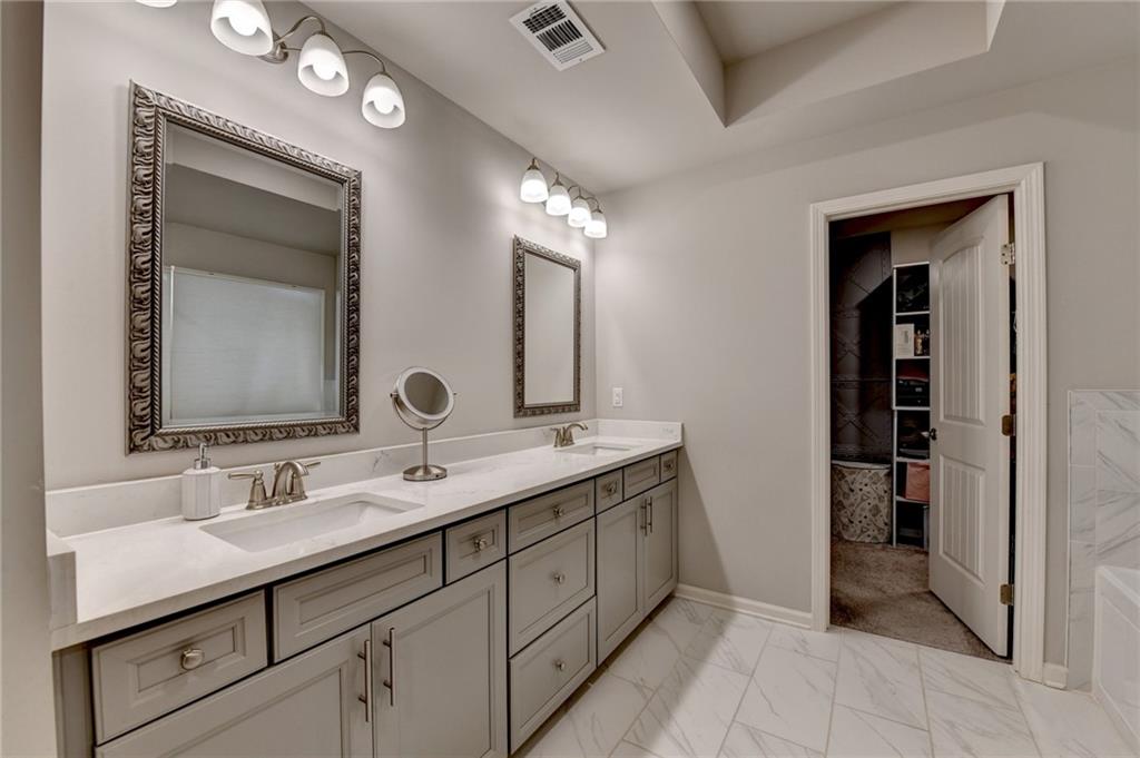 3655 Gabbro Bluff Cumming, GA 30040 - Photo 38 of 79