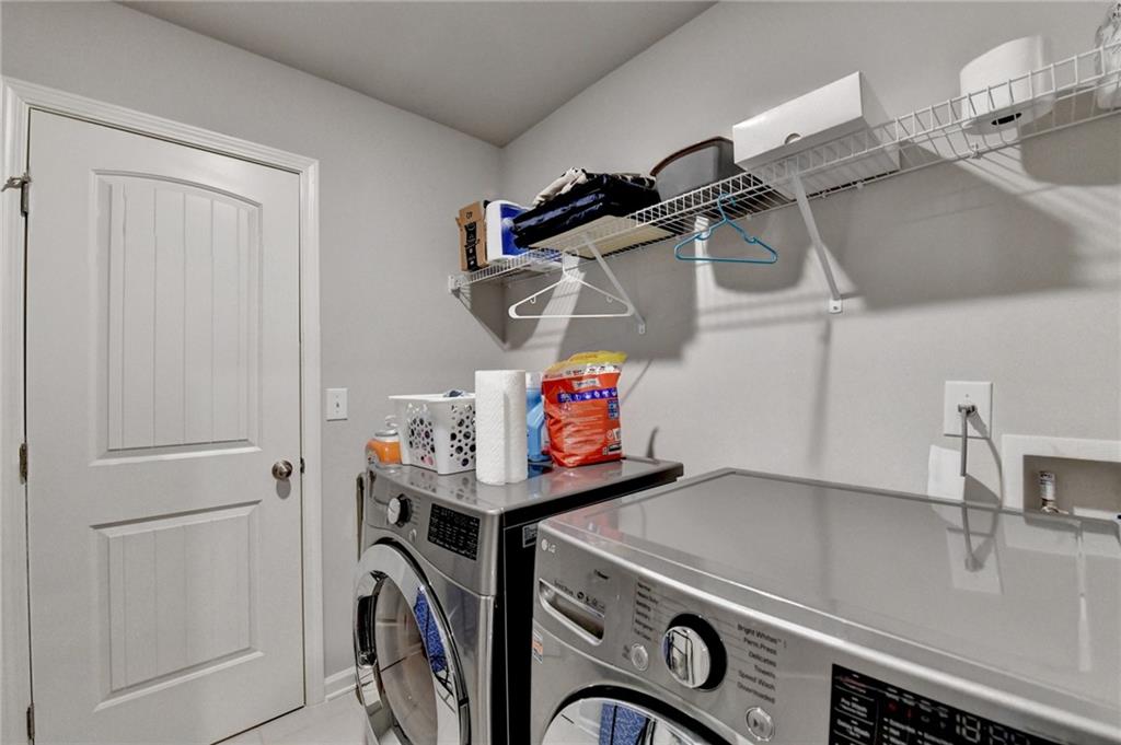 3655 Gabbro Bluff Cumming, GA 30040 - Photo 42 of 79