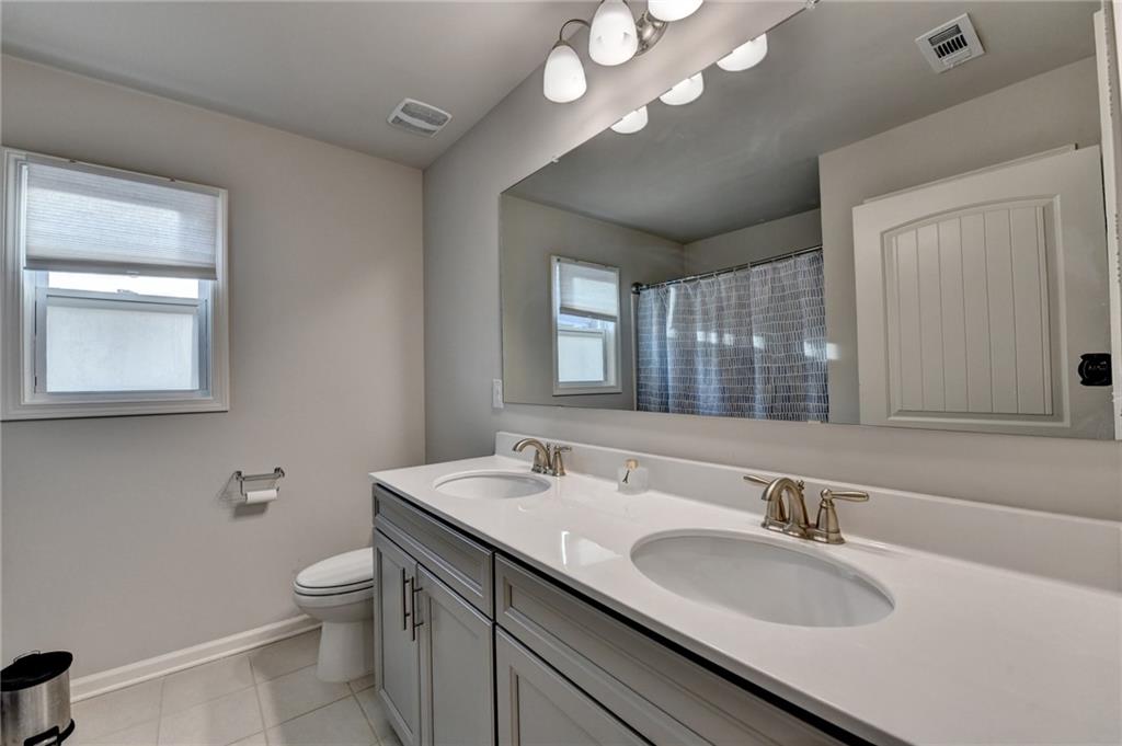 3655 Gabbro Bluff Cumming, GA 30040 - Photo 48 of 79