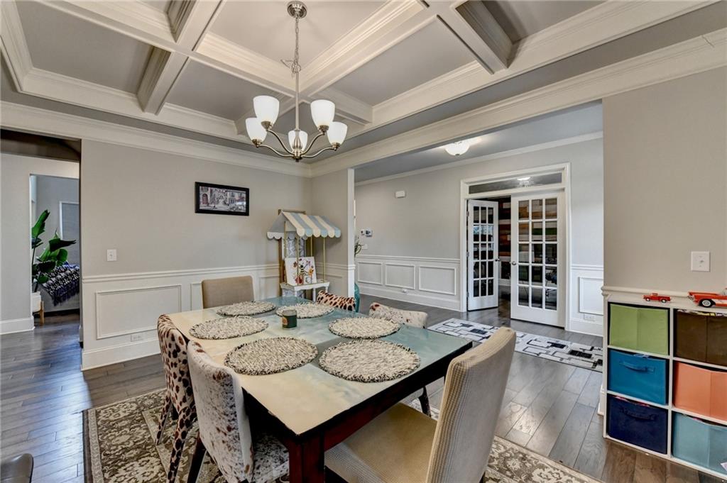 3655 Gabbro Bluff Cumming, GA 30040 - Photo 8 of 79