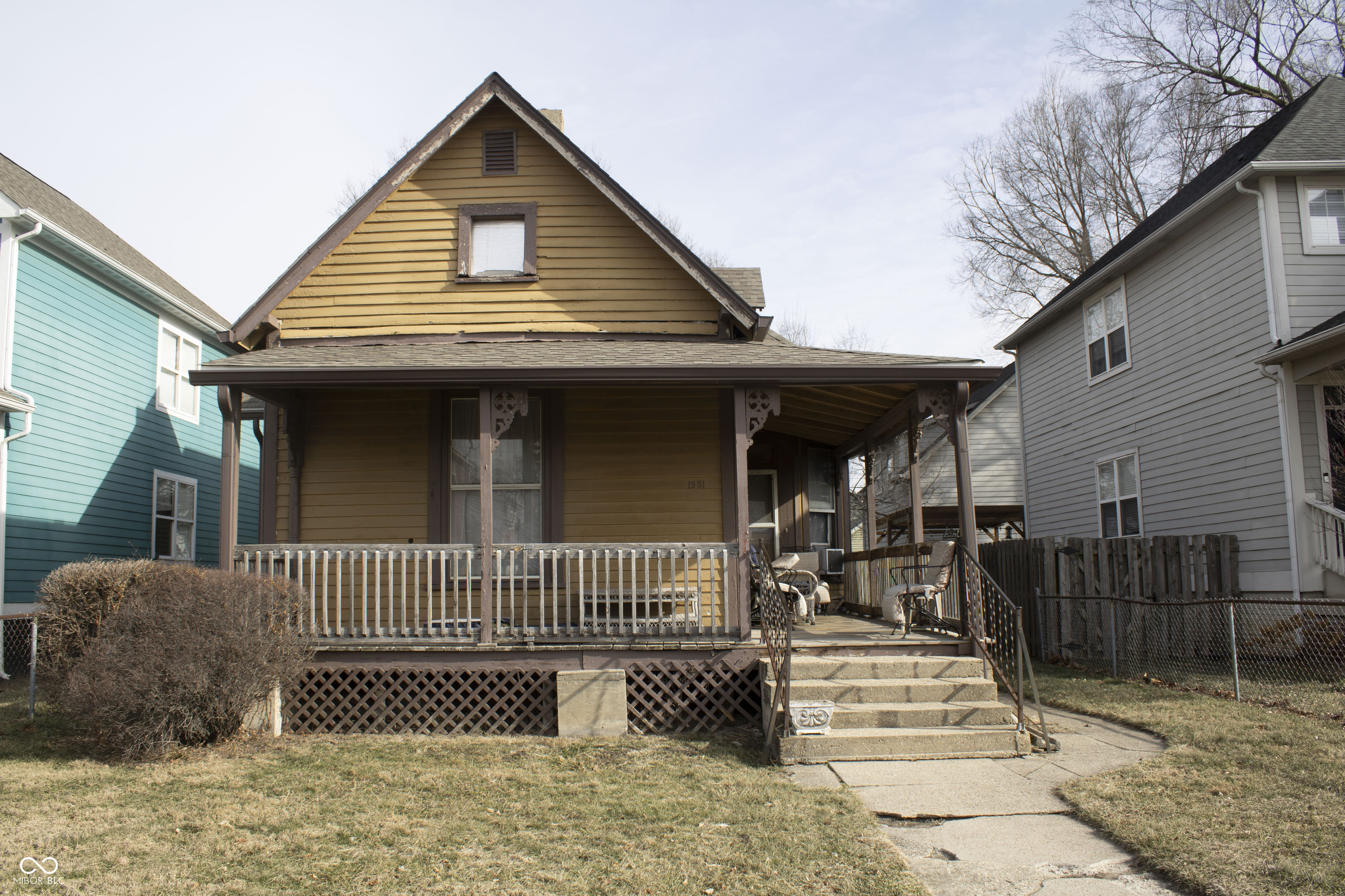 1951 Ruckle Street Indianapolis, IN 46202 - Photo 2 of 24