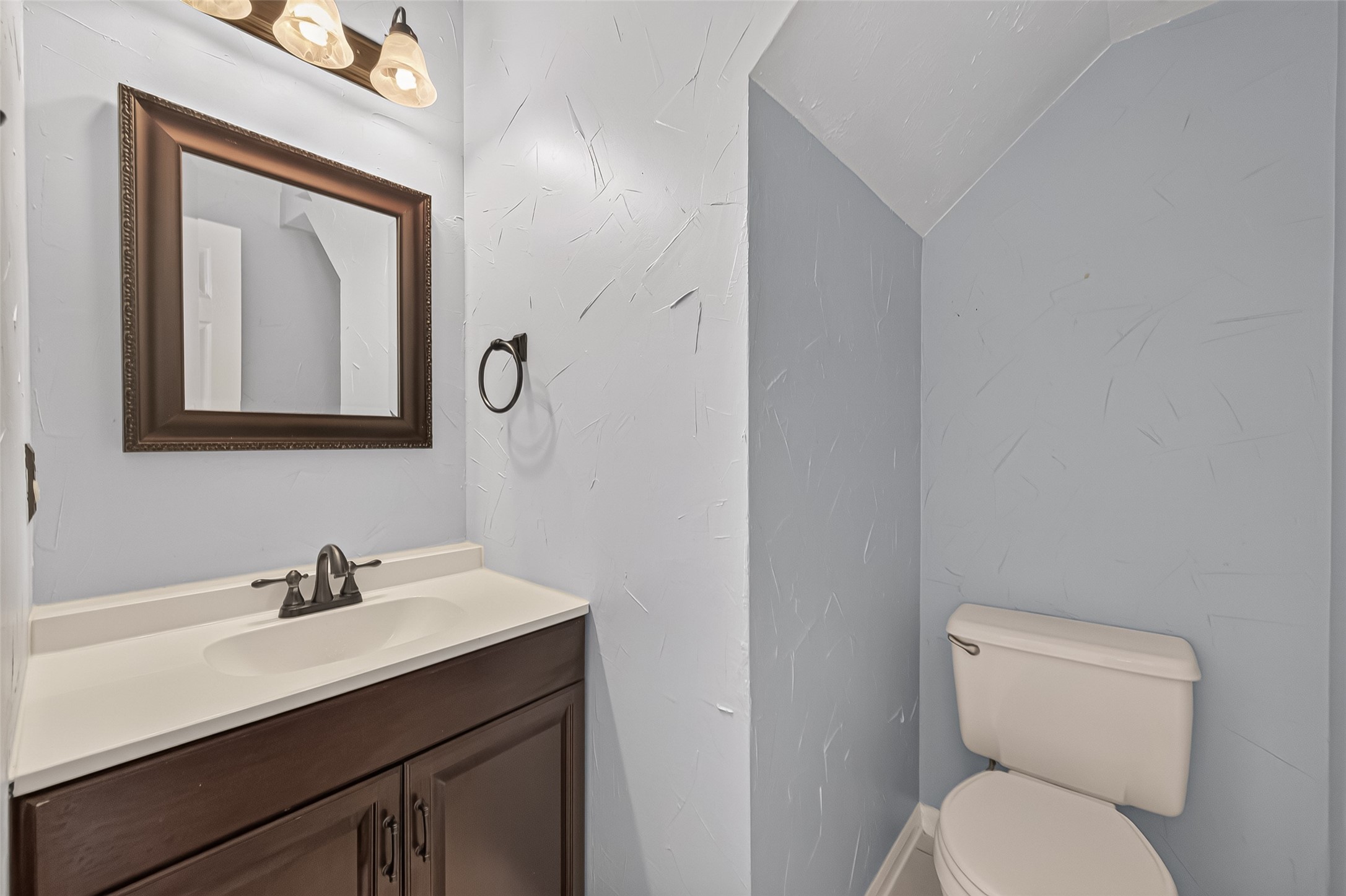 1030 Mabry Mill Road Houston, TX 77062 - Photo 22 of 45