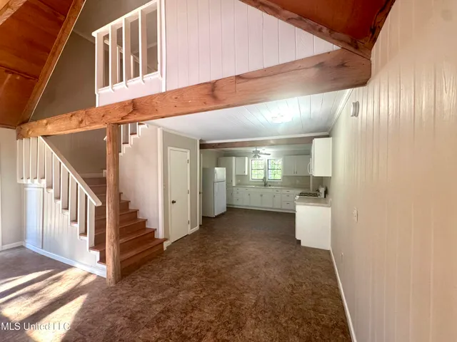 $179,000 | 105 Canton Drive, Yazoo City, MS 39194