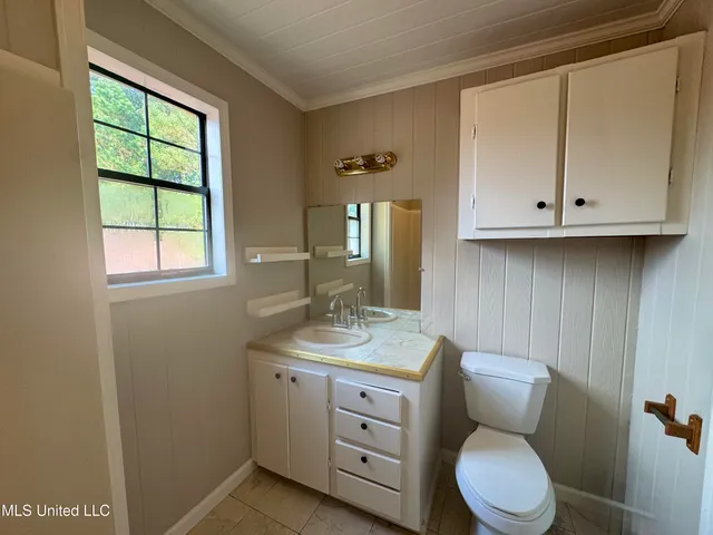 $179,000 | 105 Canton Drive, Yazoo City, MS 39194