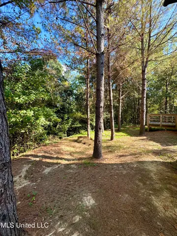 $179,000 | 105 Canton Drive, Yazoo City, MS 39194