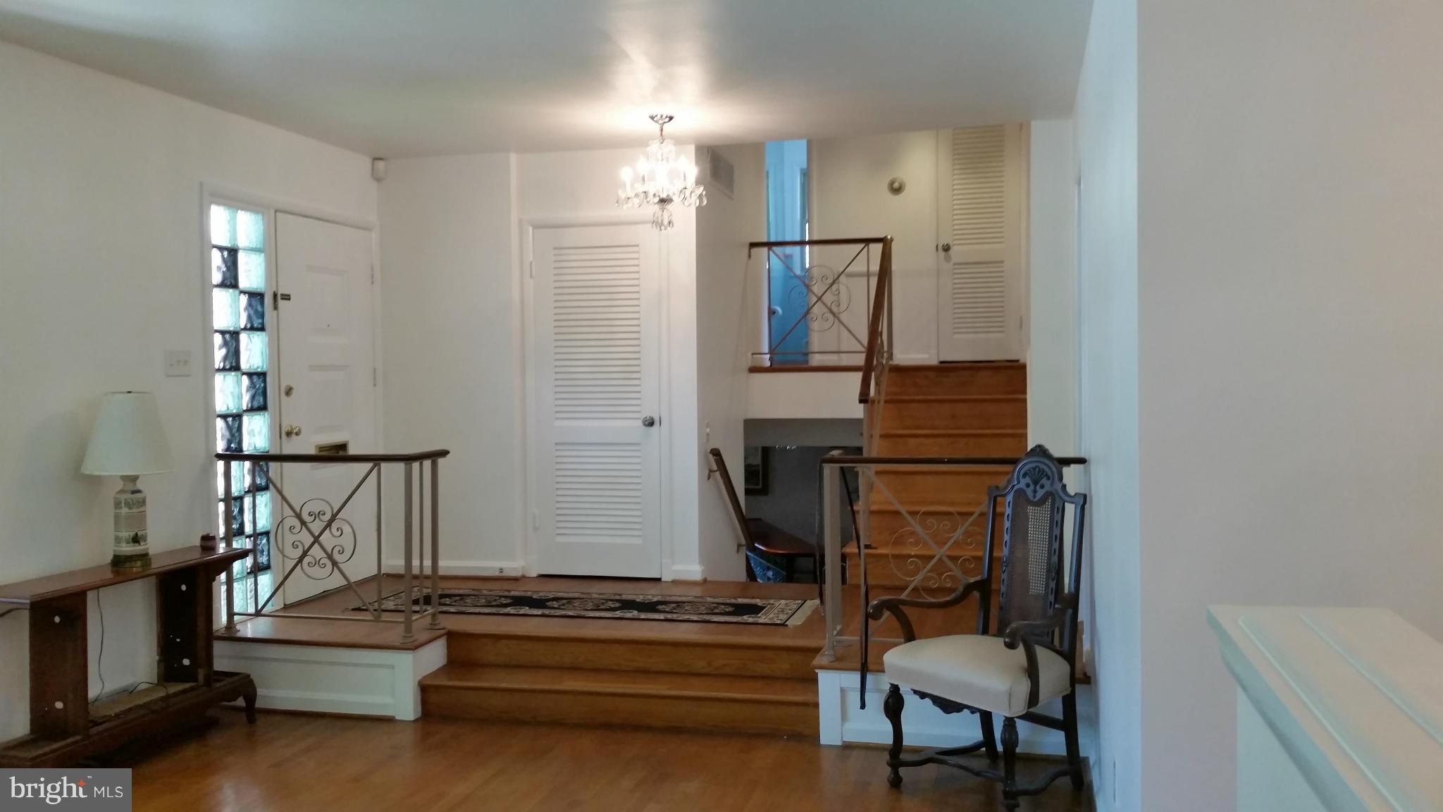 402 Neale Avenue Silver Spring, MD 20901 - Photo 8 of 25 Interior (General)