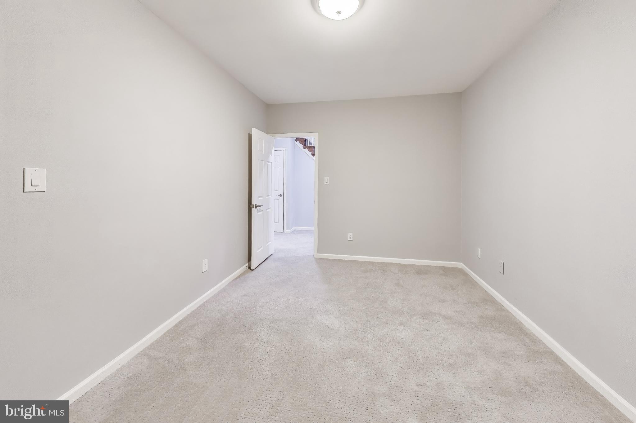 8017 Rising Ridge Road Bethesda, MD 20817 - Photo 39 of 54