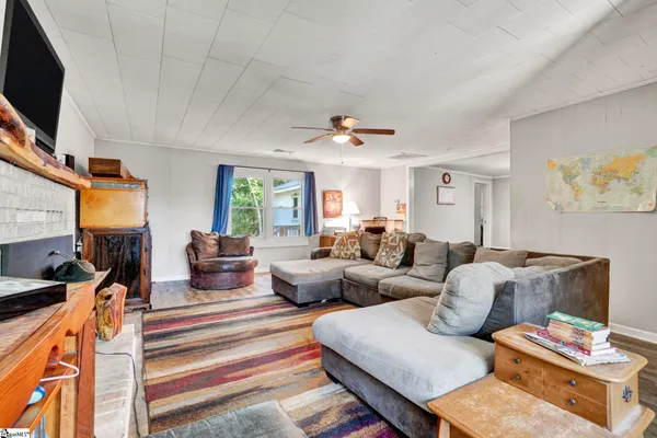 $399,900 | 106 Weathers Drive, Fountain Inn, SC 29644