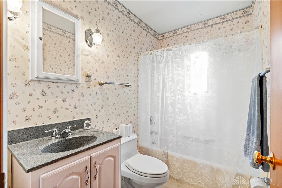 4254 Maxlin Road Kettering, OH 45429 - Photo 21 of 37 Gallery Image 21