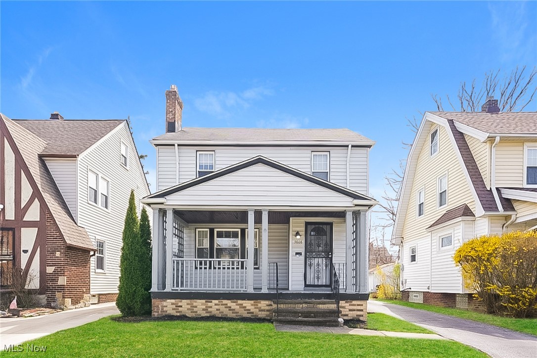 3606 Farland Road University Heights, OH 44118 - Photo 1 of 20