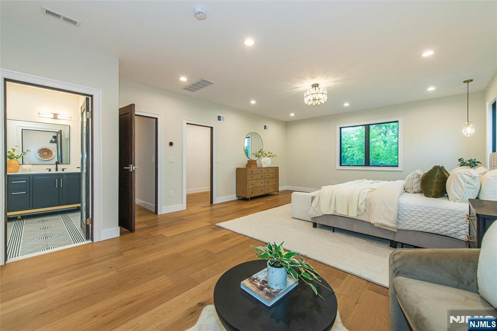 98 Haddenfield Road Clifton, NJ 07013 - Photo 30 of 50
