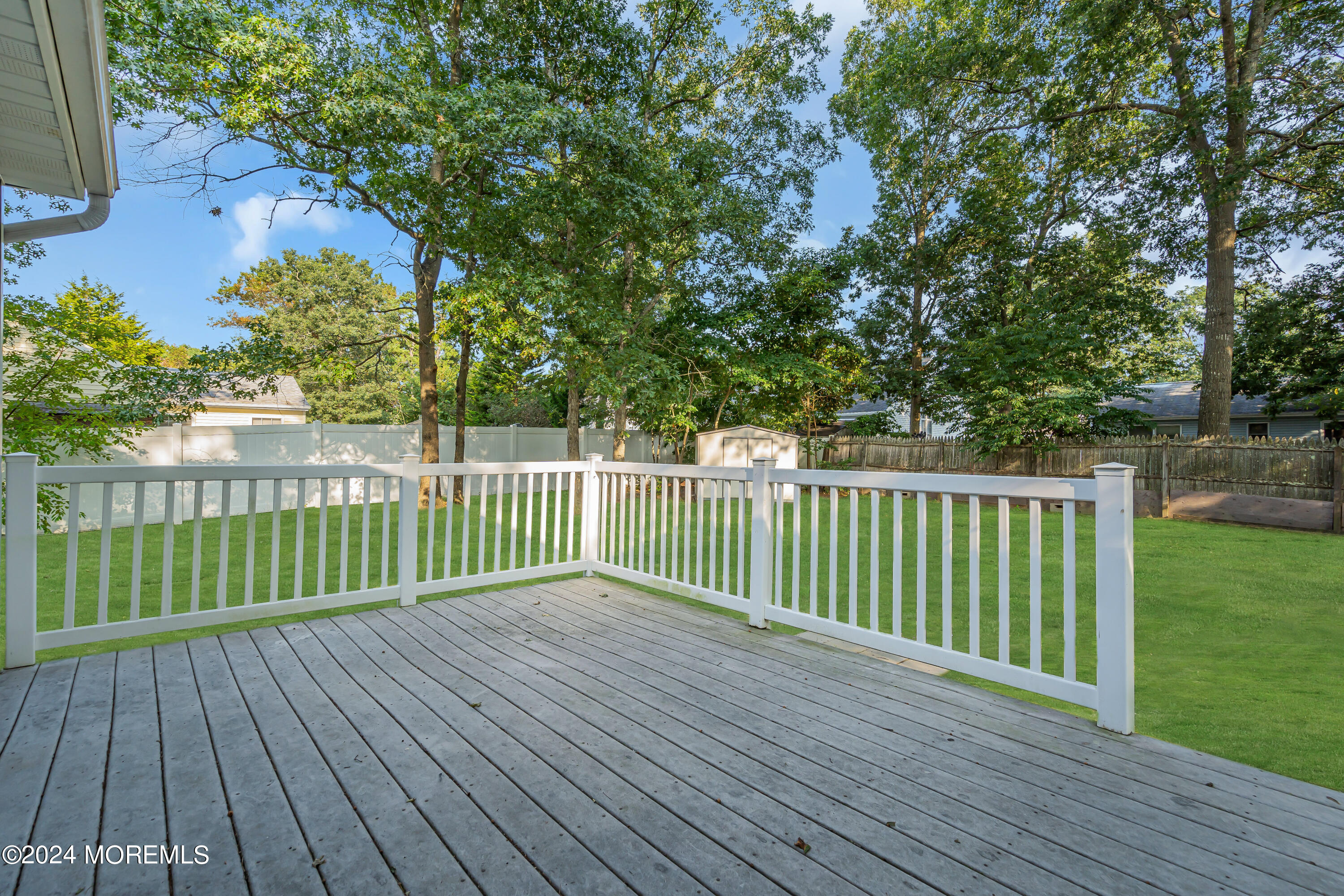 248 Stormy Road Manahawkin, NJ 08050 - Photo 21 of 28 026_dsc03181-1_629