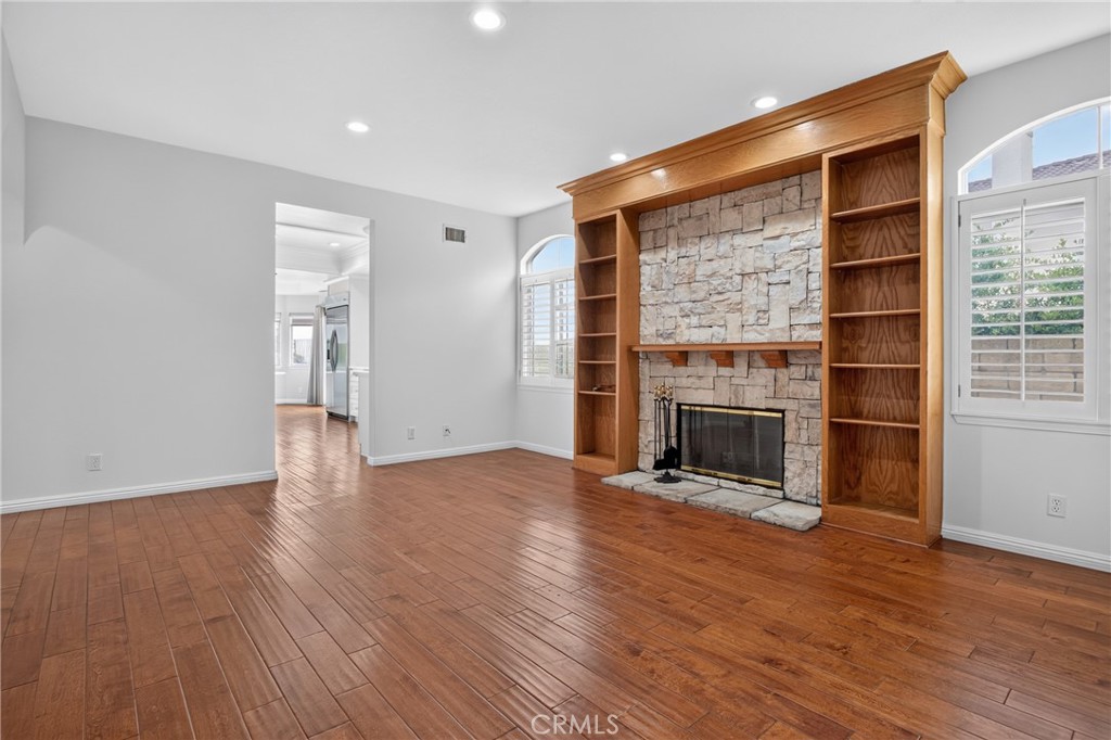 12056 Stone Gate Way Porter Ranch, CA 91326 - Photo 7 of 70