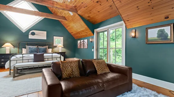 $1,595,000 | 4 Highland Avenue, Stowe, VT 05672