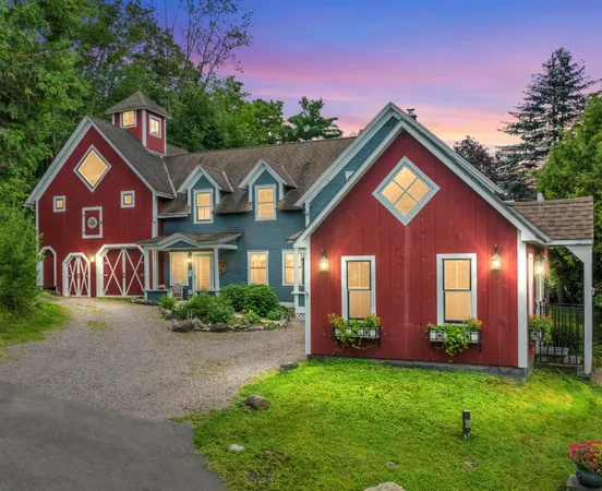 $1,595,000 | 4 Highland Avenue, Stowe, VT 05672