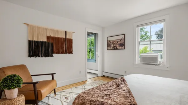 $1,595,000 | 4 Highland Avenue, Stowe, VT 05672
