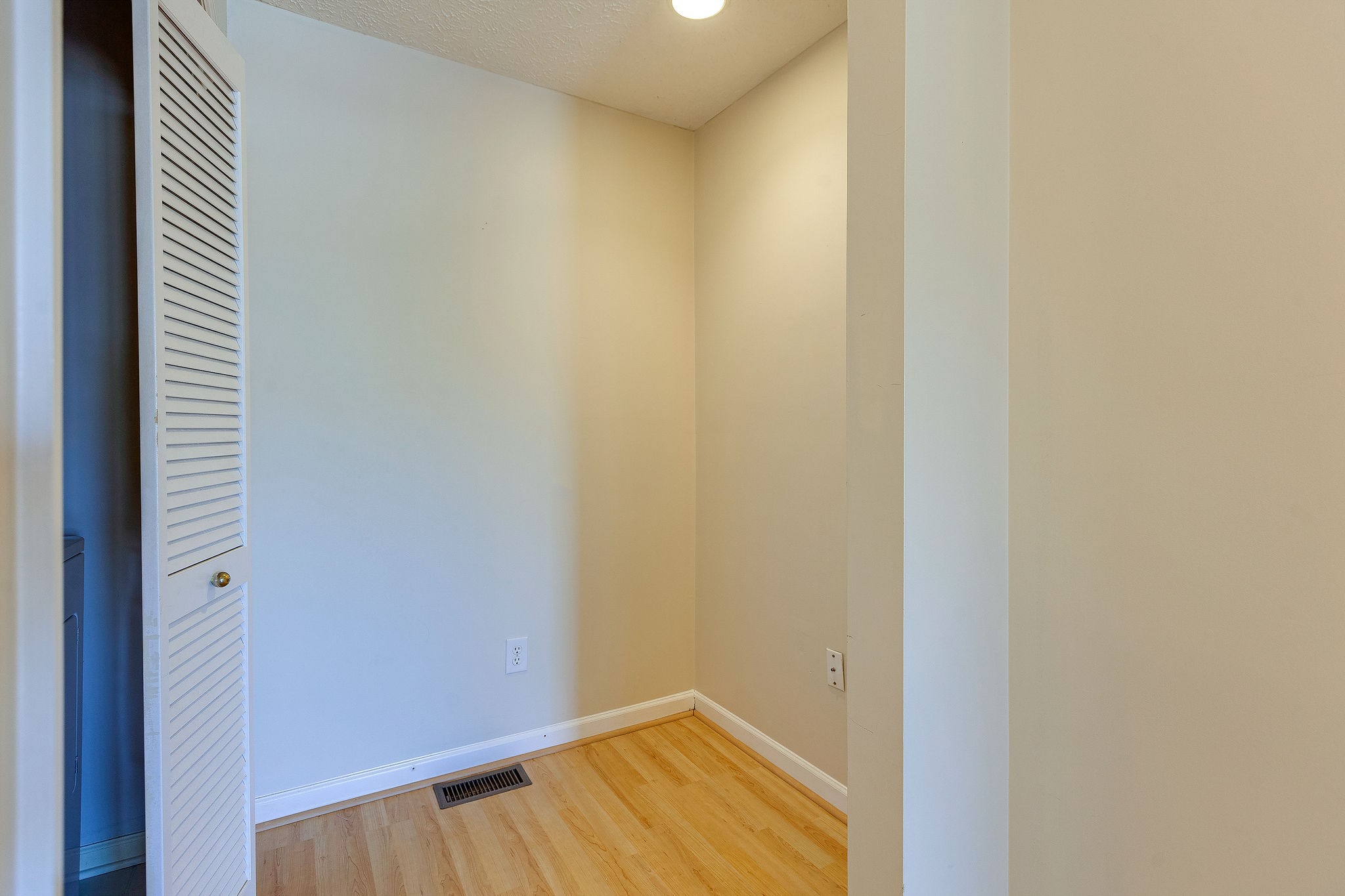 401 Compton Lane Franklin, TN 37069 - Photo 19 of 19 a view of a room with wooden floor