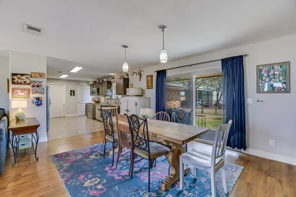 $950,000 | 1601 Cr 463 And Cr, Elgin, TX 78621