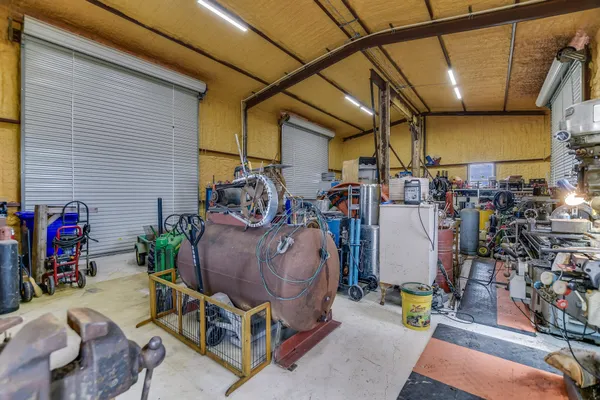 $950,000 | 1601 Cr 463 And Cr, Elgin, TX 78621