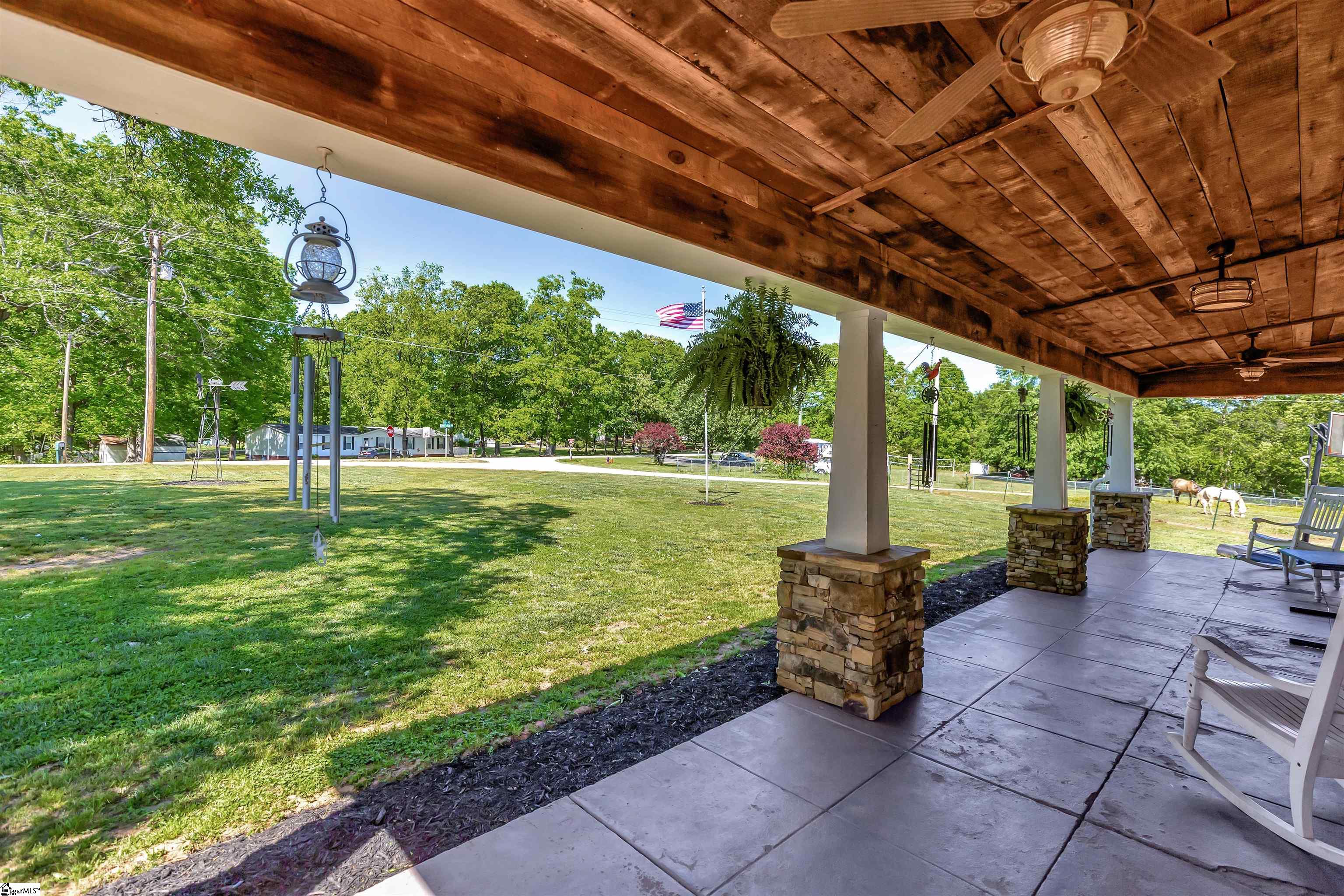 493 Odell Road Liberty, SC 29657 - Photo 5 of 36