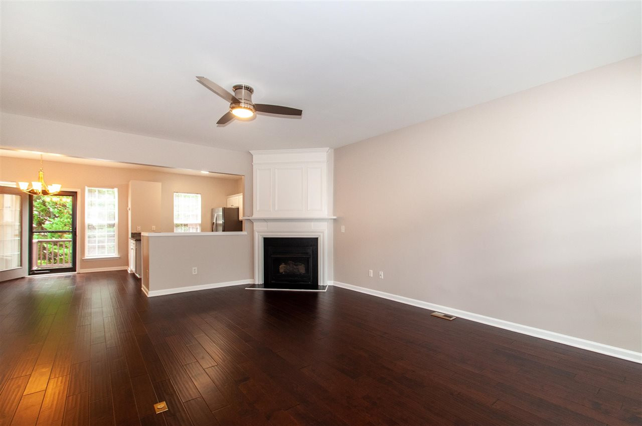 7243 Galon Glen Road Raleigh, NC 27613 - Photo 9 of 29 Living Room