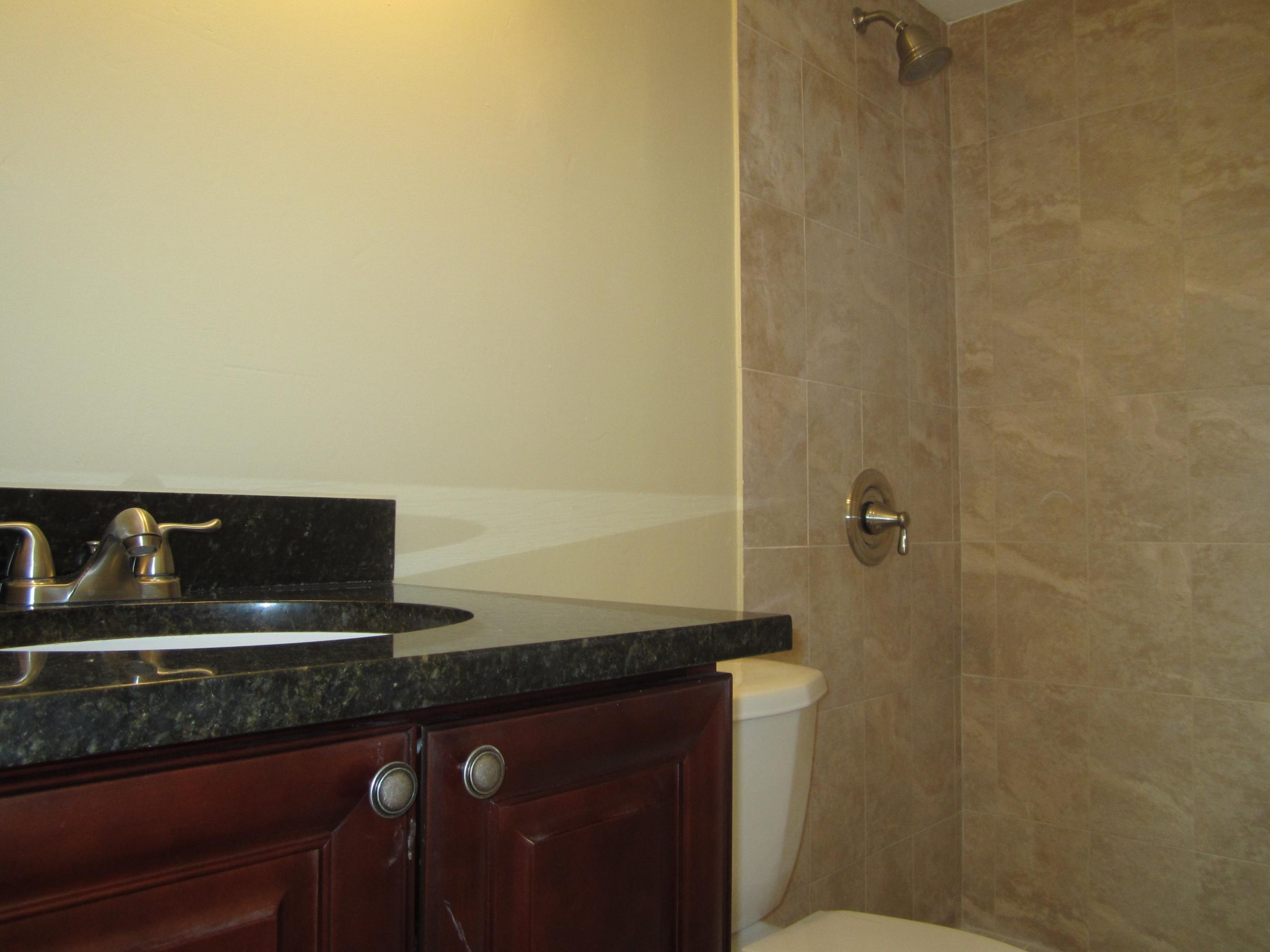 1698 Northwest 13th Street, Unit 5 Boca Raton, FL 33486 - Photo 9 of 15 Bathroom