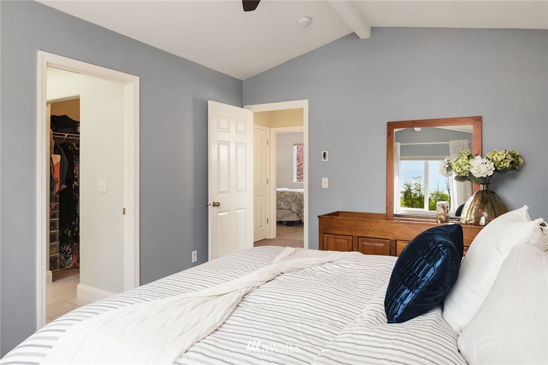 824 183rd Place Southeast Bothell, WA 98012 - Photo 16 of 25