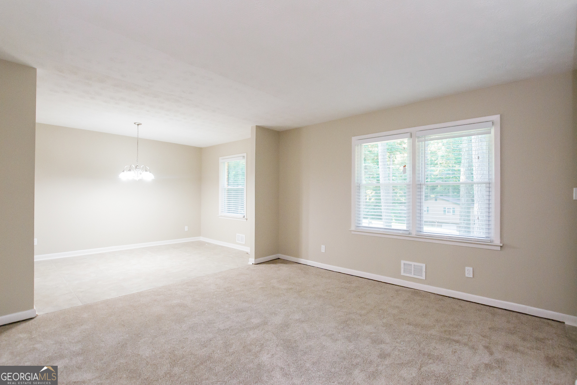 418 Smyrna Powder Springs Road Southwest Marietta, GA 30060 - Photo 2 of 15